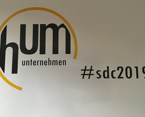 Logo HUM und #sdc2019