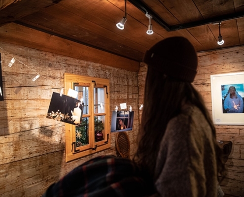 Fotoausstellung im Holzhaus