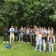 Schülergruppe vor dem Ausflug nach München