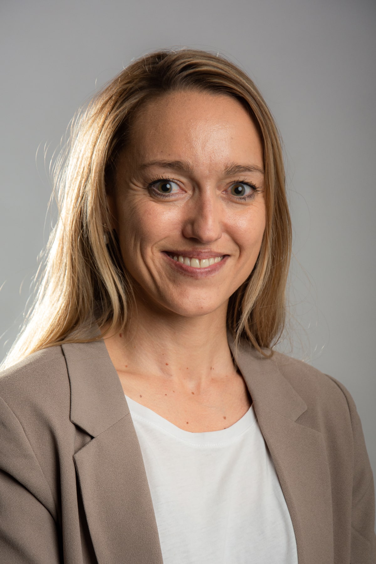 Mag. Alena DIESENREITER