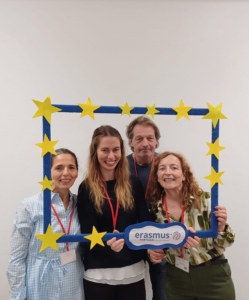 c99d734f-5e13-47f3-8432-cf358fa98aba 2